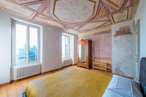Pareto Apartment