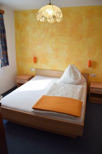 Hostal Fr�hst�ckspension Matheidl