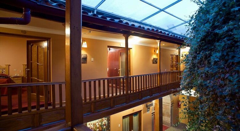 Hotel Rojas Inn