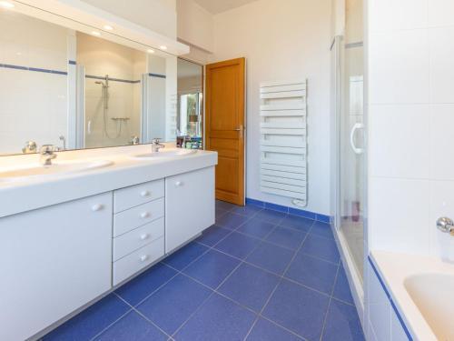 Holiday Home Villa de La Butte