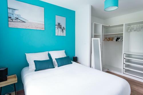 Villabassin?6pers?piscine?v�los