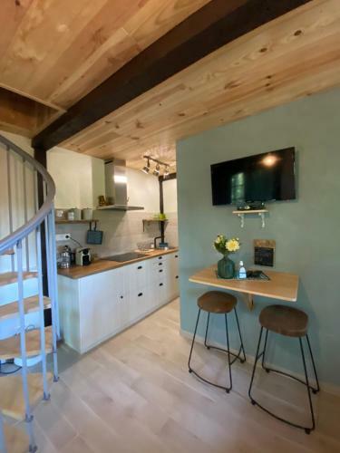 Petit Maison Du Ch�ne