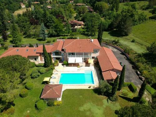 Bed & Breakfast Domaine Des Cypres