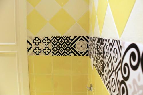 Hostal Bari Rooms Suite Station