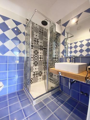 Hostal Bari Rooms Suite Station
