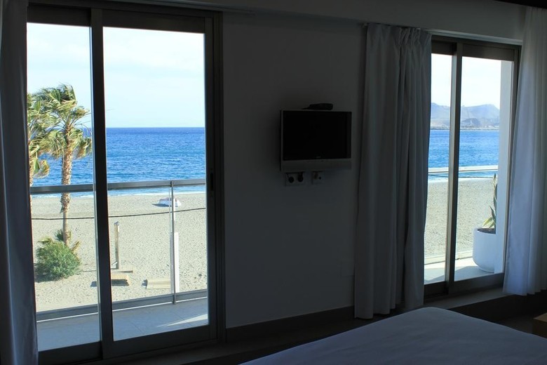Hotel Albor�n