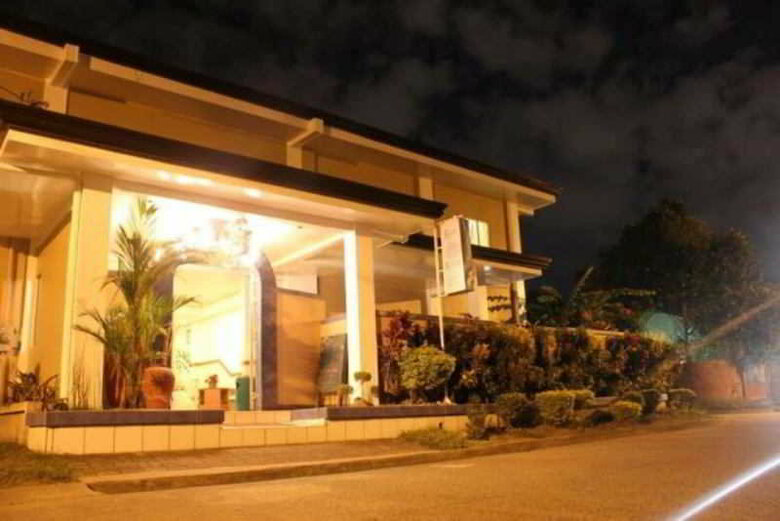 Hotel Red Knight Gardens