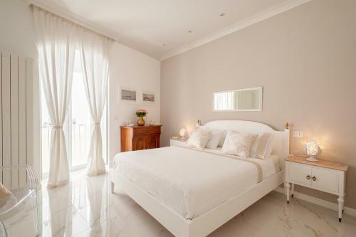 Hostal Porta Piccola Luxury Home