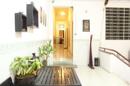 Hostal The Long Guesthouse