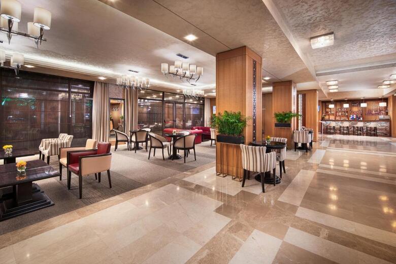 Landmark Creek Hotel & Spa