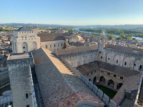 Apartamento Face Au Palais Des Papes