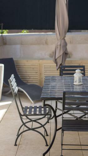 Hostal Maison D'h�tes "au Coeur D'avignon"