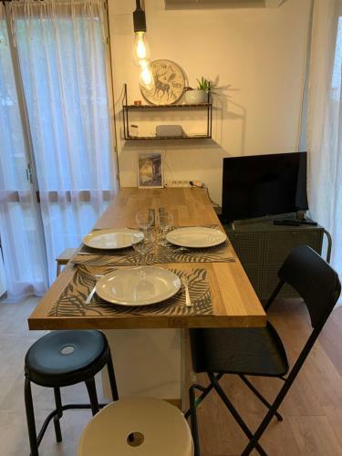 Apartamento T2 Cosy 70s