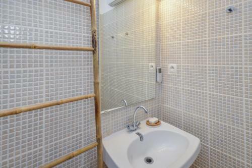 Comfortable Studio Apartment Close To Avignon Bridge Welkeys