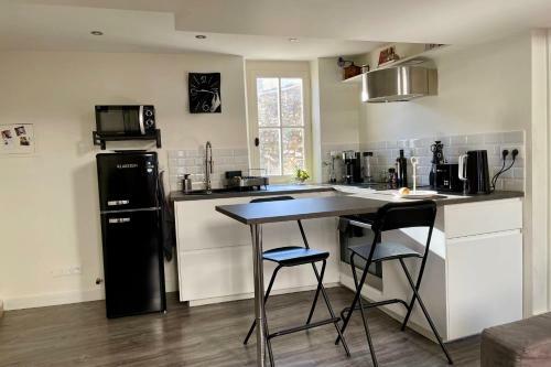 Charming Bright Apartment Avignon