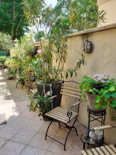 Maison de 2 Chambres Avec Terrasse Et Wifi A Avignon