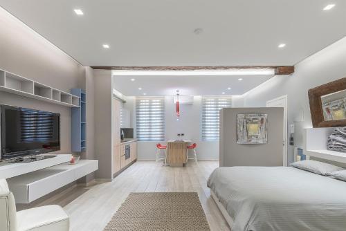 Mandria Apartments 1 2