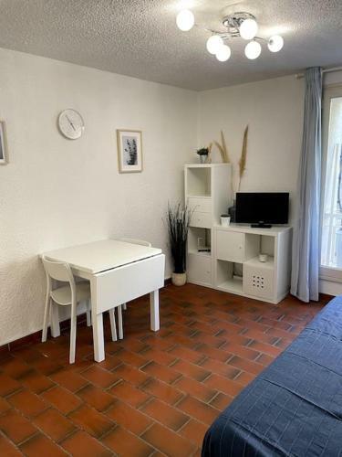Apartamento Beau Studio Au Coeur de Bandol -
