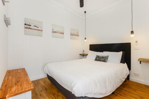 By The Seaside Bed & Breakfast