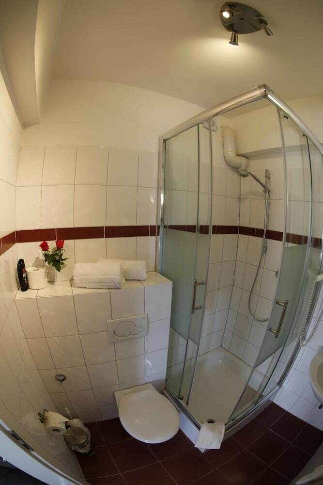 Hotel Famosa