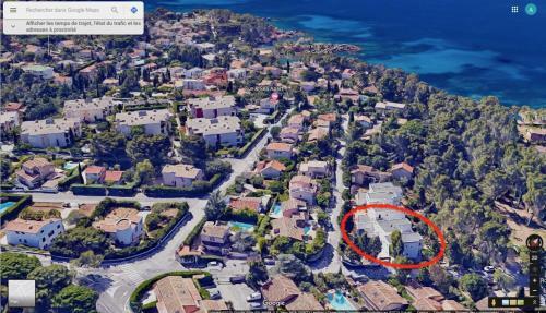 Calanques Bandol ,t2 4 �toiles Avec Garage, Dans Pin�de