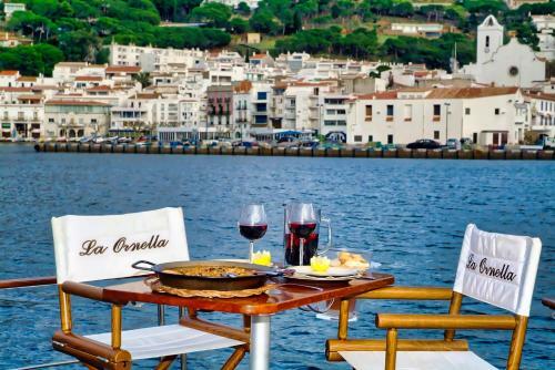 La Ornella - Location Bateau � Quai de Thierry Bourgait