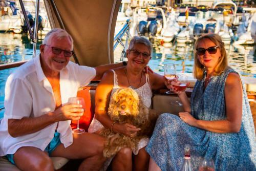 La Ornella - Location Bateau � Quai de Thierry Bourgait