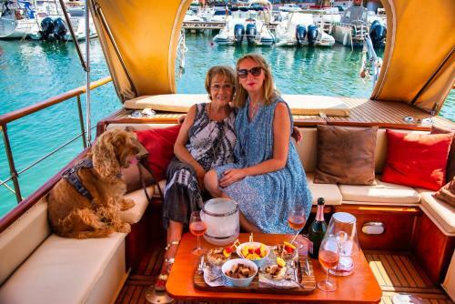 La Ornella - Location Bateau � Quai de Thierry Bourgait