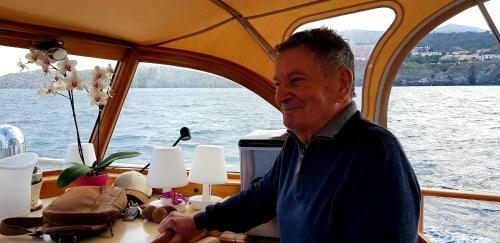 La Ornella - Location Bateau � Quai de Thierry Bourgait