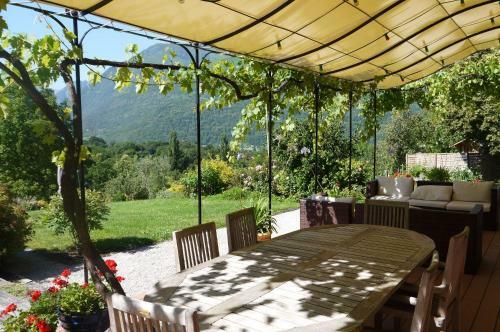 B&B Eth B�ry� Petit