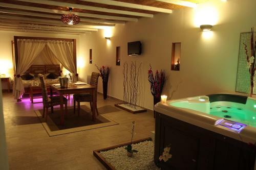 Hostal La Paillote Exotique Spa