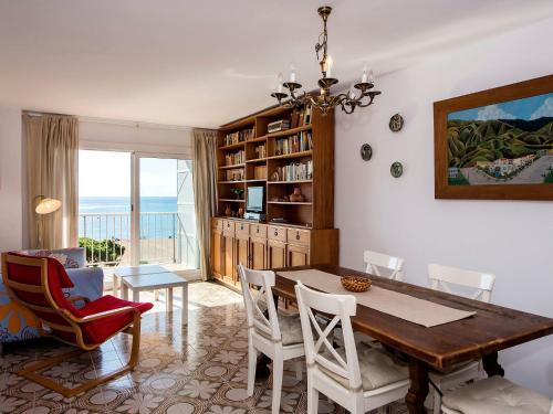 Apartment Pa�sos Catalans Malgrat De Mar