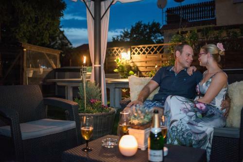 Hostal Themenpension Haus Sanz