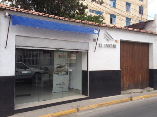 Hostal El Jard�n Suites And Guest House