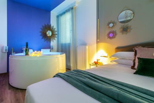 Hostal 4 Star Suite Spa - Self Check-in