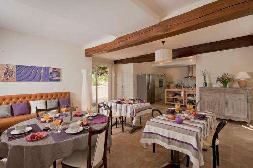 Hostal Les Couleurs Du Verger
