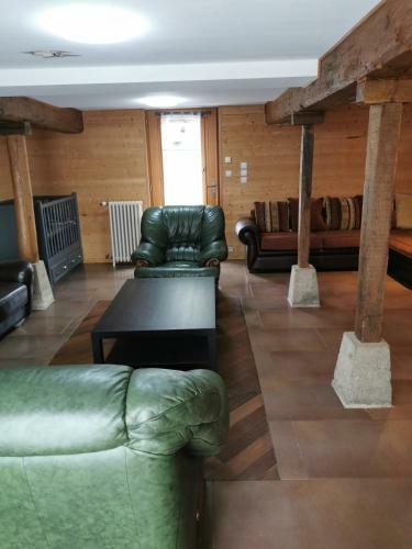 Maison Pour 9/10