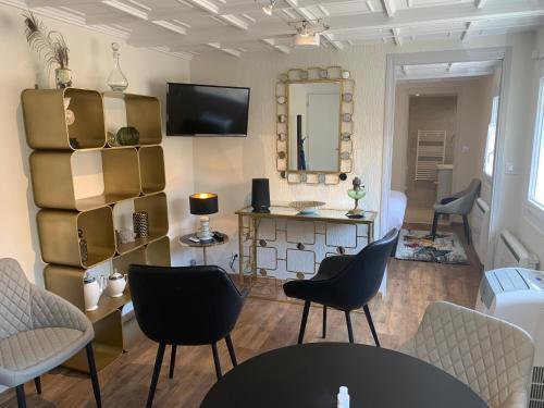Apartamento Chez Eric, Charmant Studio, Id�alement Situ�.