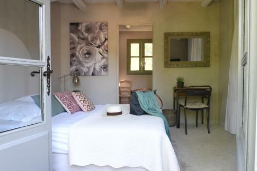 Bed & Breakfast La Maison De B�caras