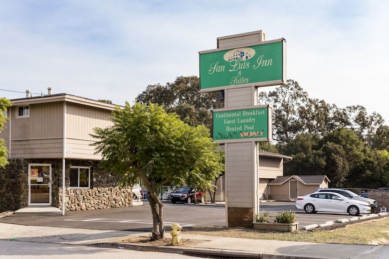 Motel San Luis Inn And Suites