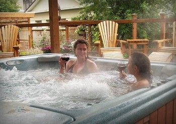 Alaska's Capital Inn Bed And Breakfast