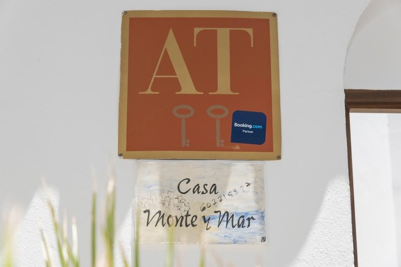 Apartamentos Casamonteymar