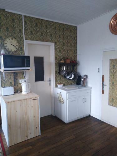 Maison de Campagne En Bordure de For�t