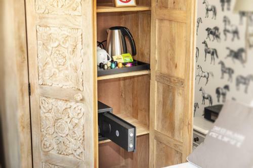Hostal La Bell�me Bleue