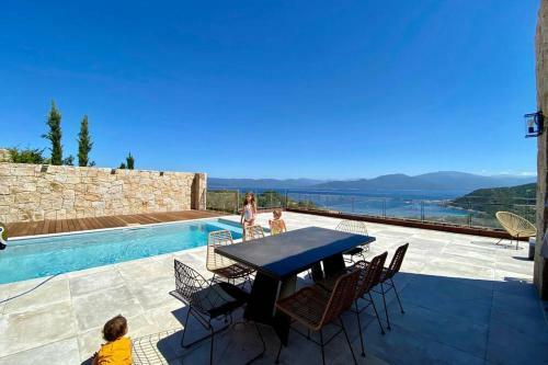 Somptueuse Villa D?architecte Avec Vue Mer