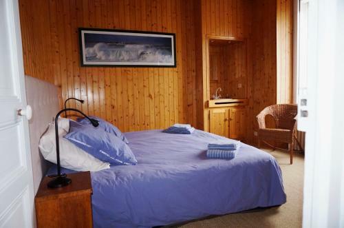 Villa Le Huic Maison de Marin Lambriss�e