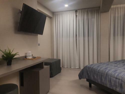 Hostal Smart Apartment Sei Chiese - Solo Affitti Brevi