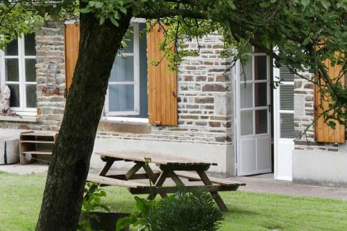 La Petite Maison O Bord de L'eau