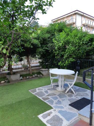 Apartamento Appartamento Al Mare Con Giardino