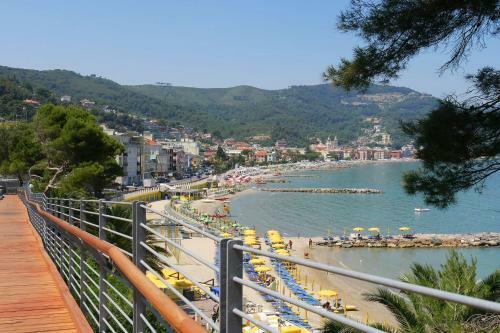 Apartamento Tre Balconi Sul Mare